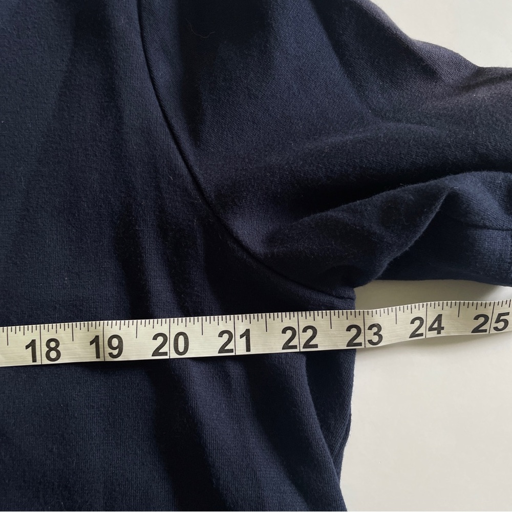Gap Solid Gwen Top - Picture 6 of 6